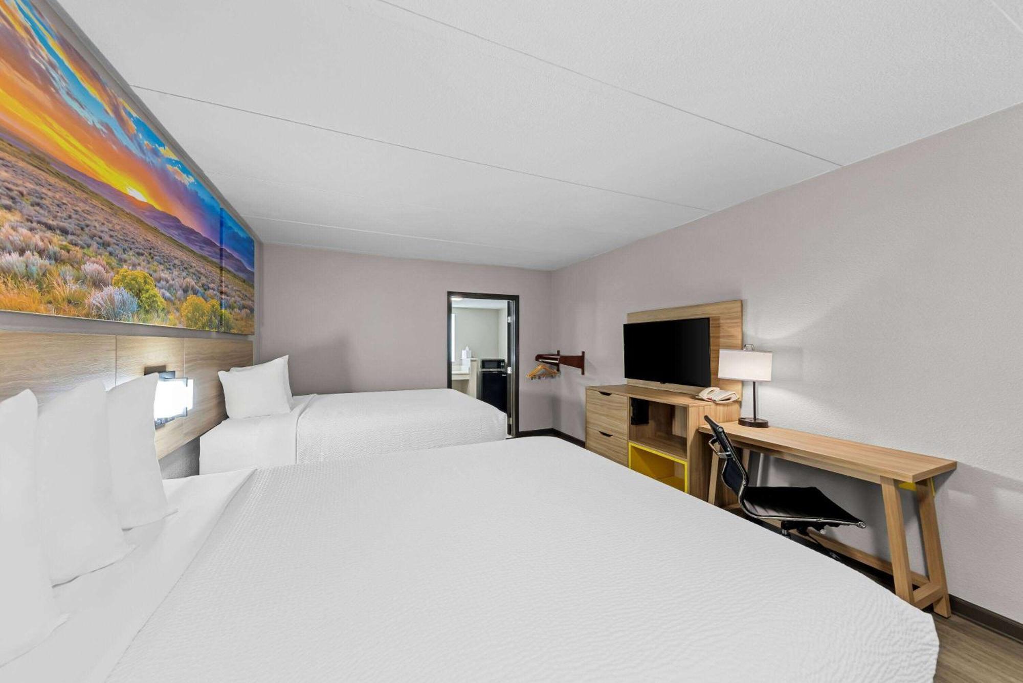 Days Inn By Wyndham Gainesville Esterno foto